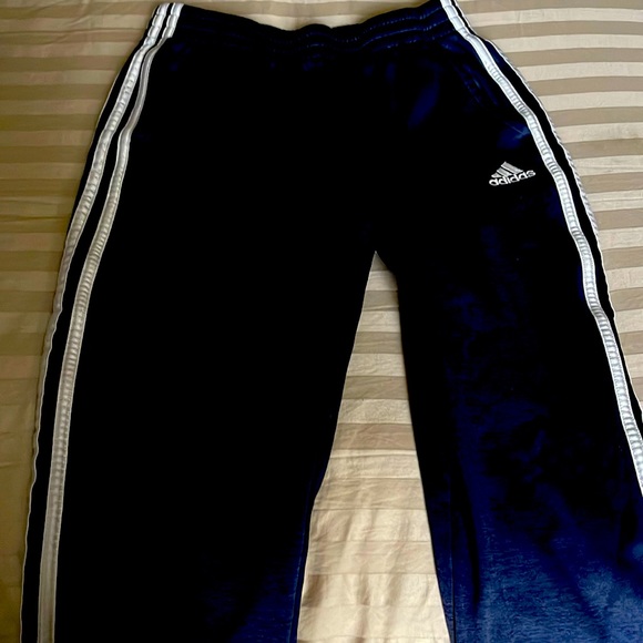 Adidas Jogging Pant - Picture 1 of 2